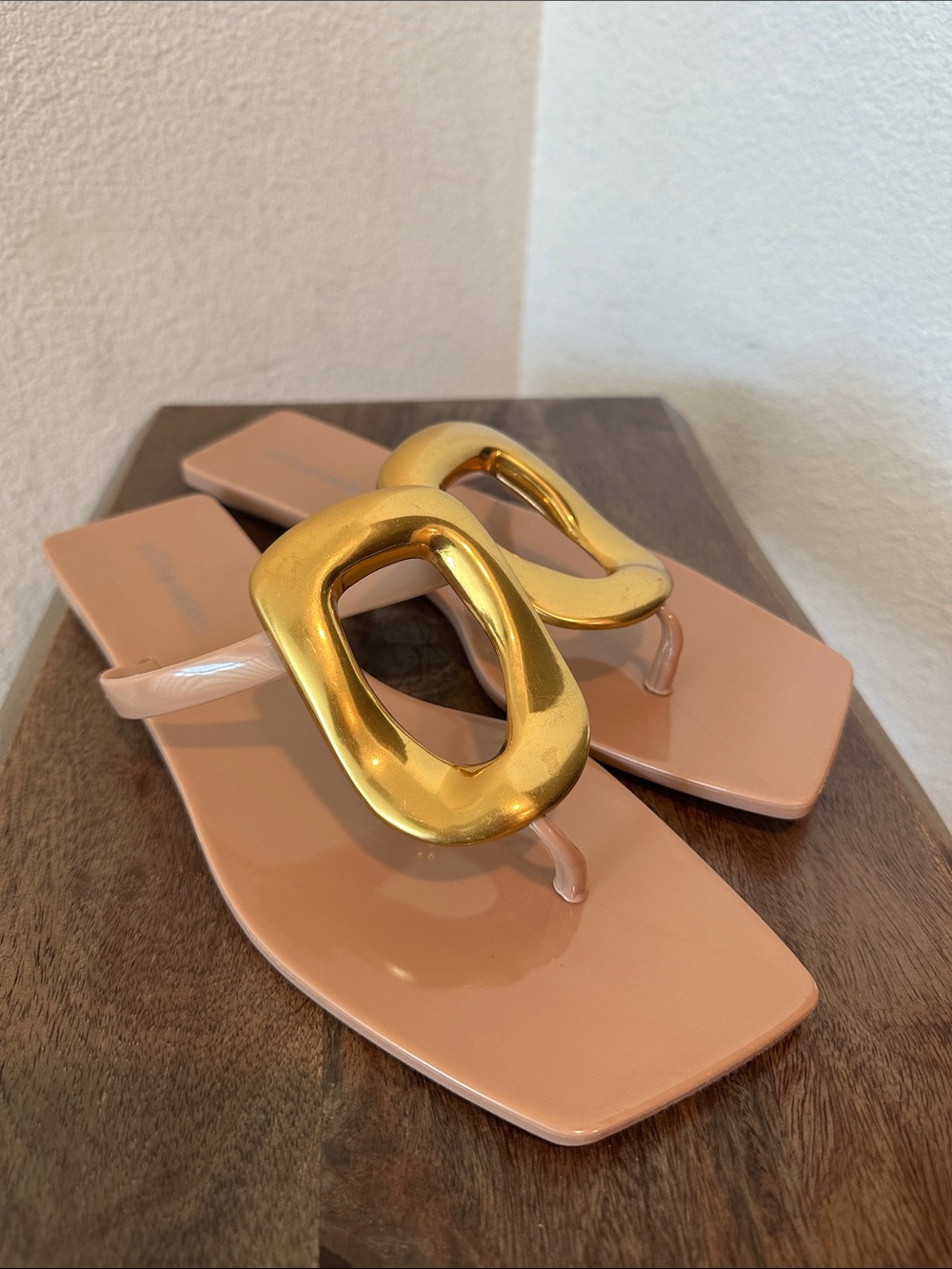 Jeffrey Campbell Jelly Linques Sandals Size 9
